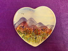 Load image into Gallery viewer, Small Heart Plate - Feasgar