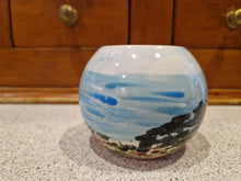 Load image into Gallery viewer, Tealight Holder - Sheena&#39;s Islay Beach Time
