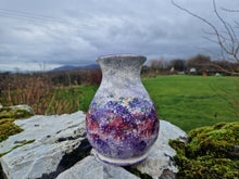 Load image into Gallery viewer, Classic Urn Vase - Fraoch

